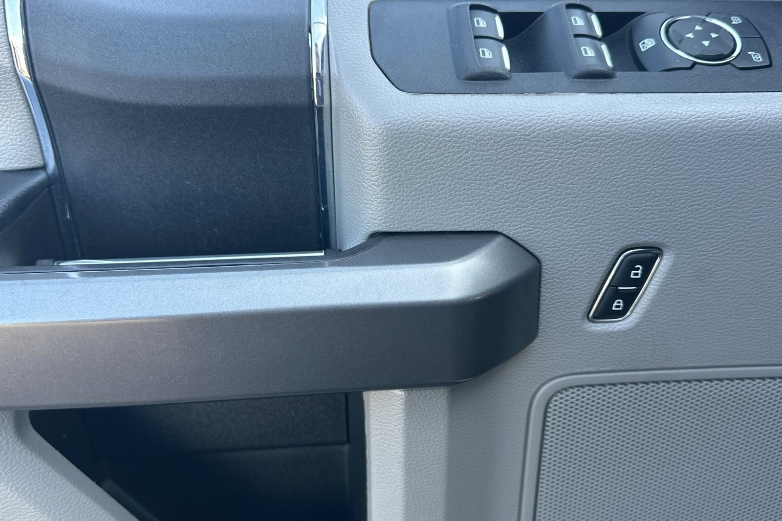 Certified 2019 Ford F250 XLT image 10