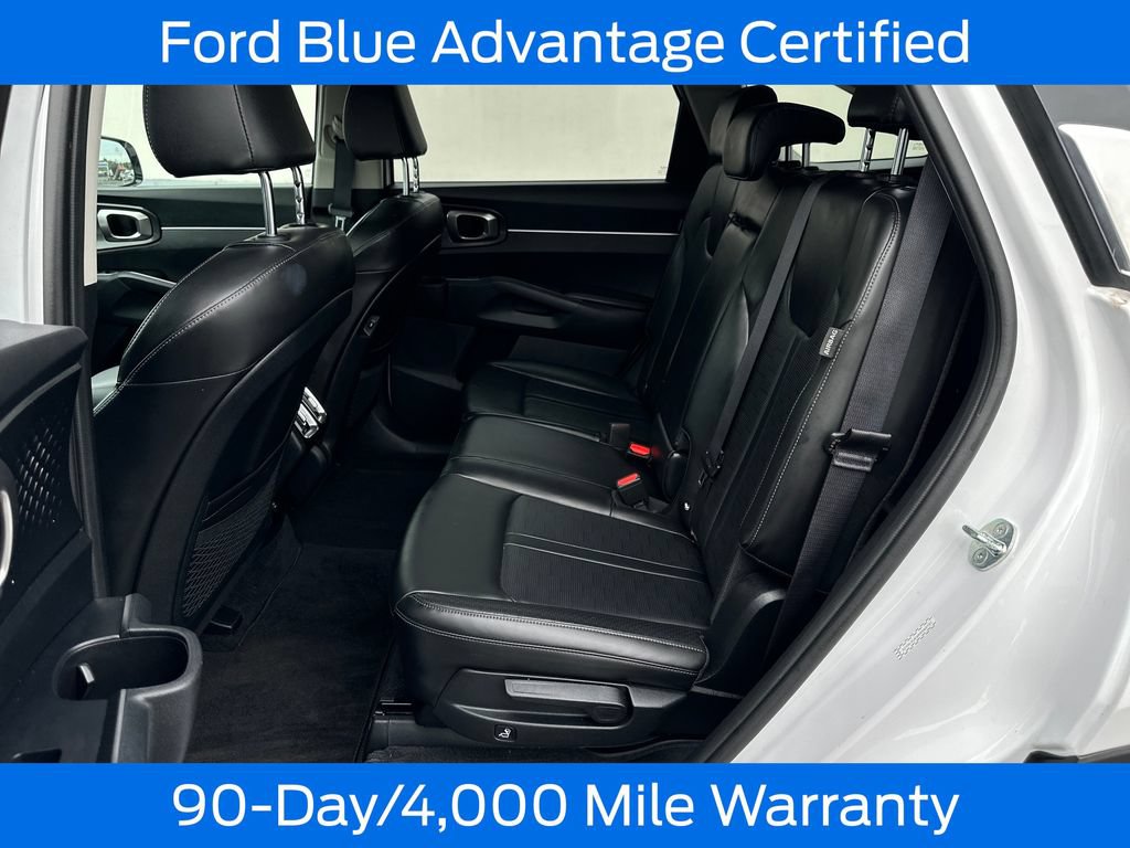 Used 2024 Kia Sorento S AWD/4WD image 16
