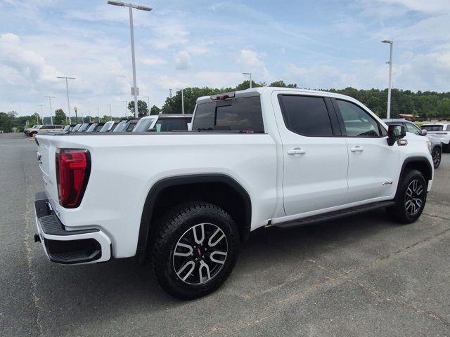 Used 2021 GMC Sierra 1500 AT4 w/ Technology Package AWD/4WD image 4