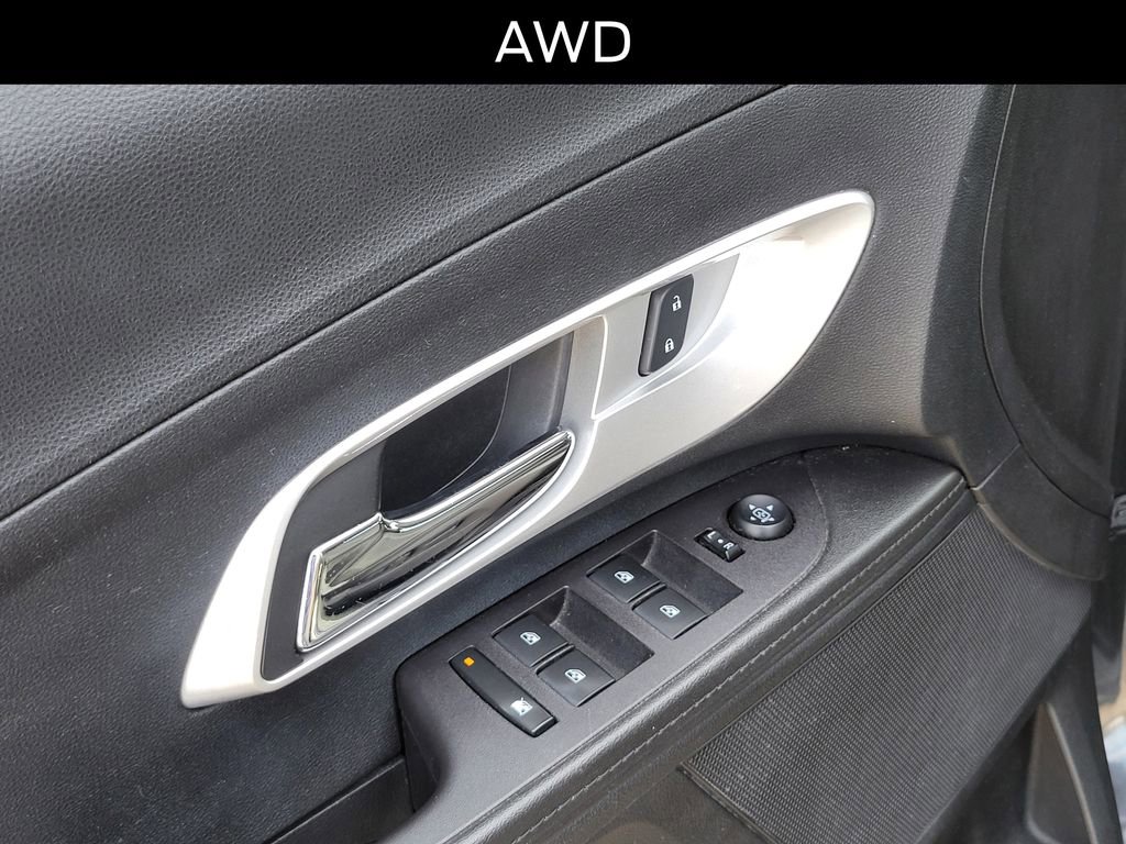 Used 2017 Chevrolet Equinox LT w/ Convenience Package image 18