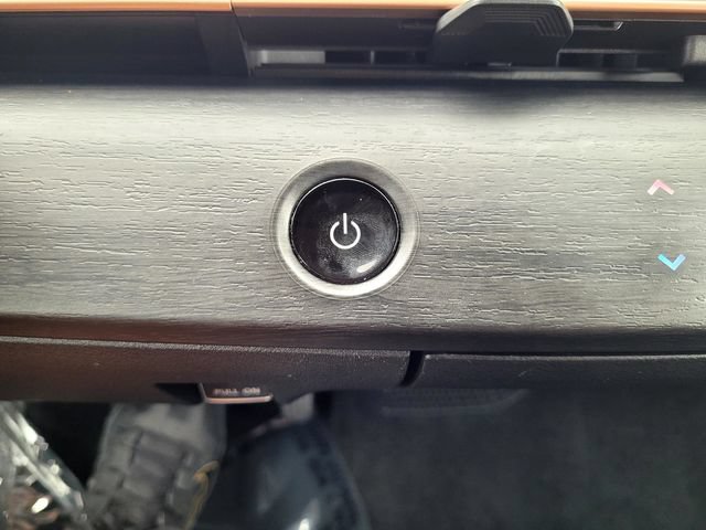 Used 2023 Nissan Ariya FWD image 18