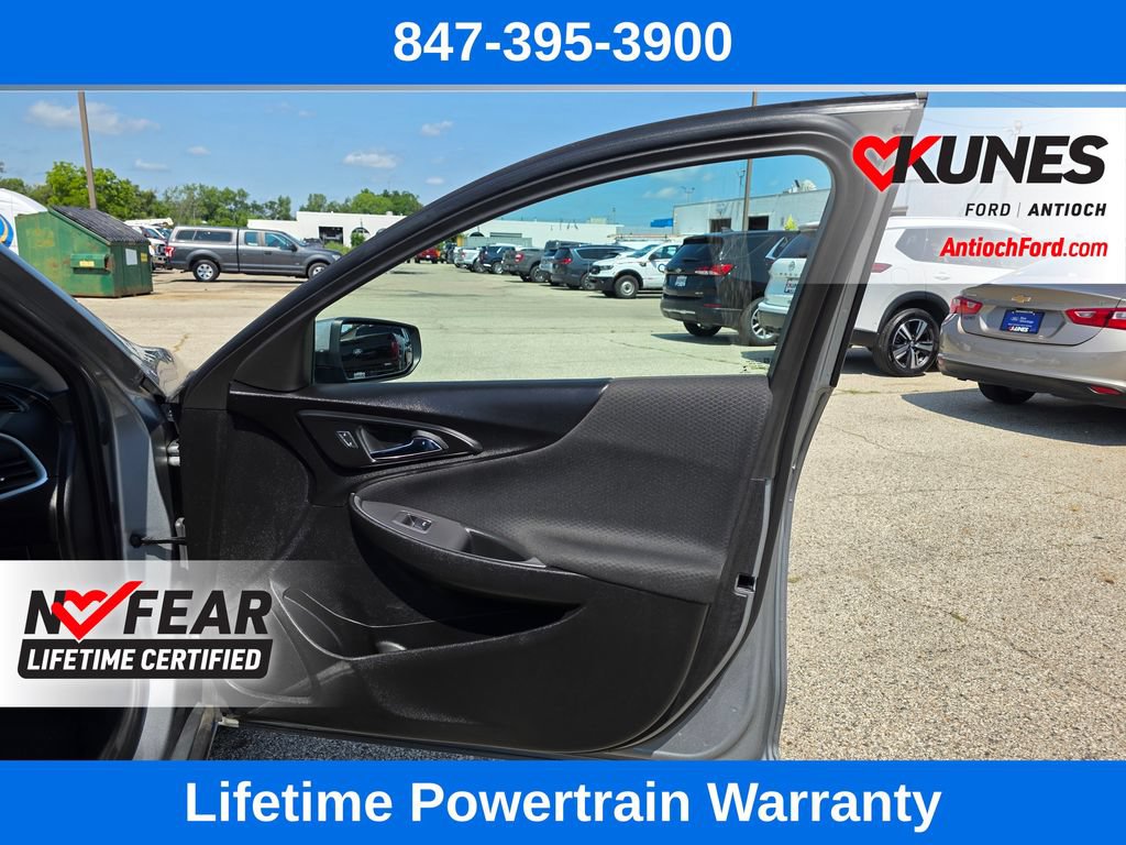 Used 2024 Chevrolet Malibu LT FWD image 24