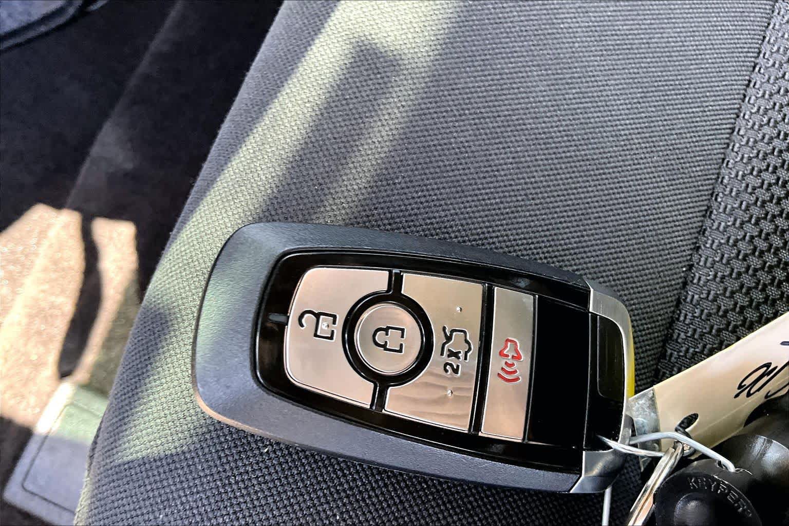 Certified 2019 Ford Fusion SE FWD image 15