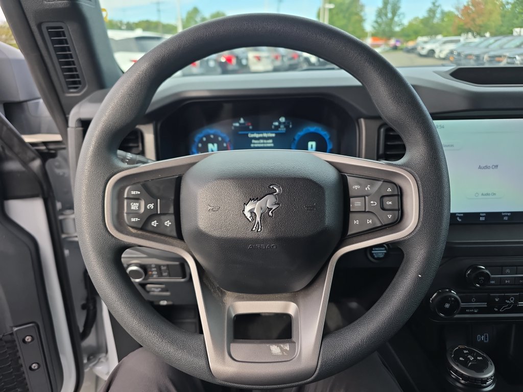 Certified 2025 Ford Bronco 2-Door AWD/4WD image 25