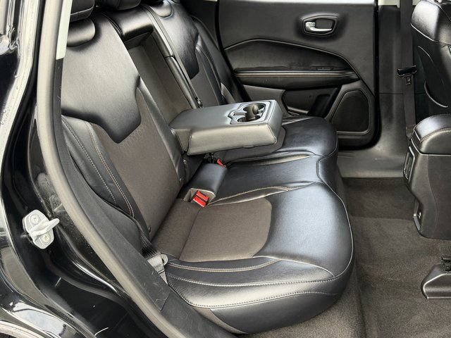 Used 2017 Jeep Compass Latitude AWD/4WD image 7