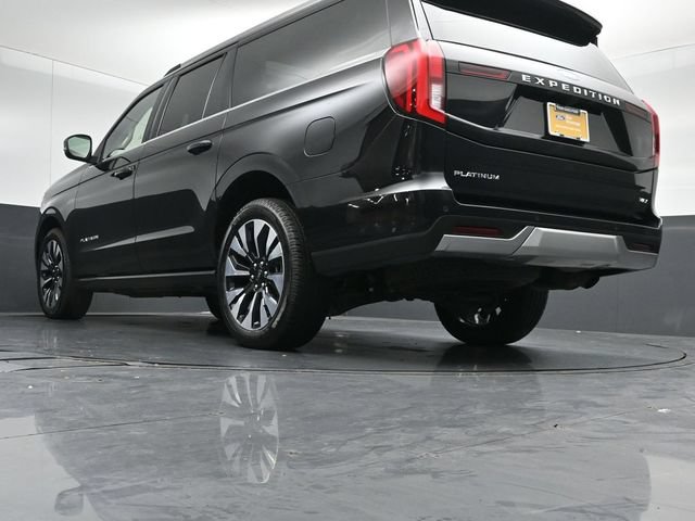 Certified 2025 Ford Expedition Max Platinum w/ Driver's Package AWD/4WD image 42