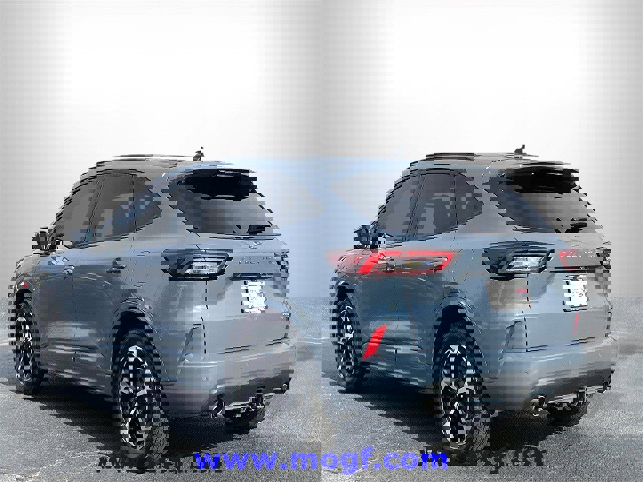 Certified 2024 Ford Escape ST-Line Select w/ Tech Pack #2 image 5