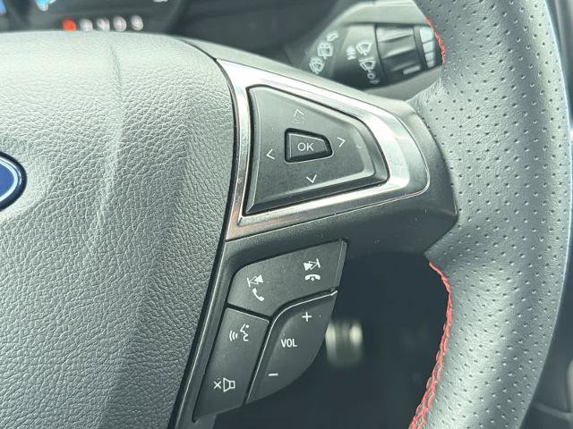 Certified 2024 Ford Edge ST-Line AWD/4WD image 24