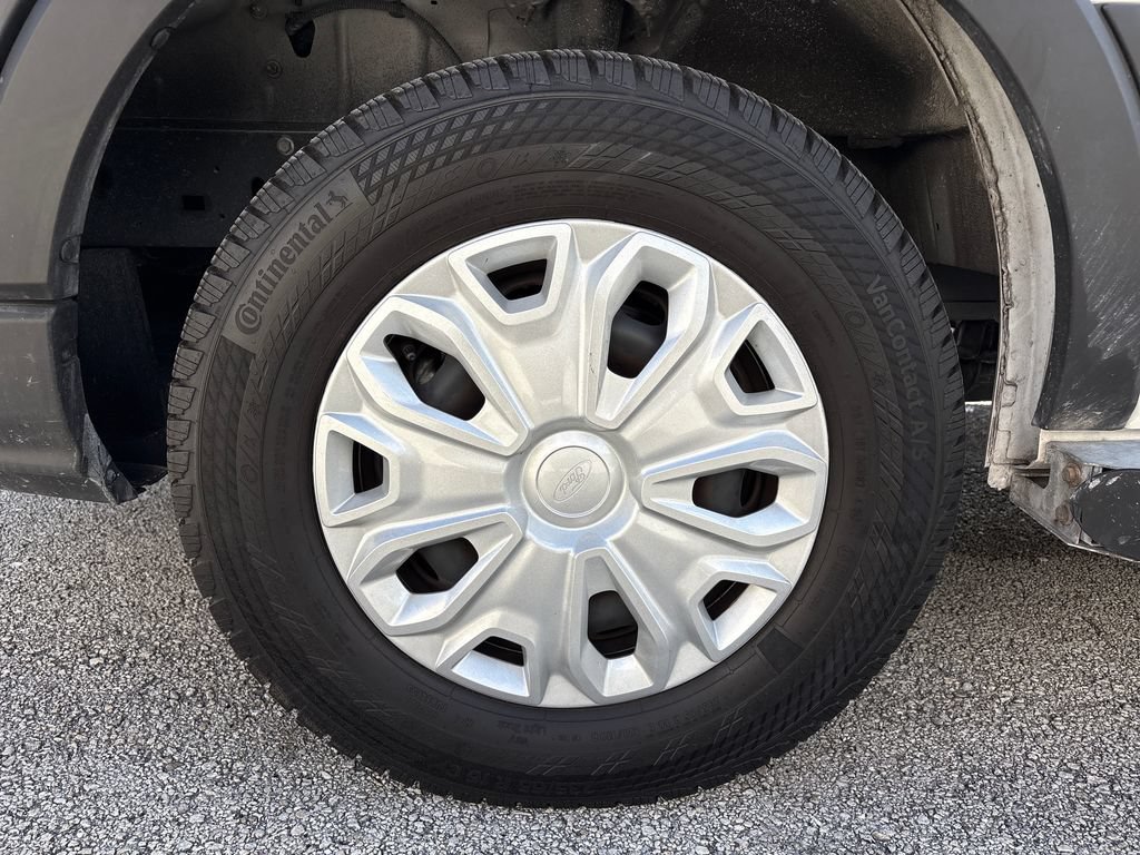 Certified 2025 Ford Transit 250 Low Roof w/ Exterior Upgrade Package RWD image 15