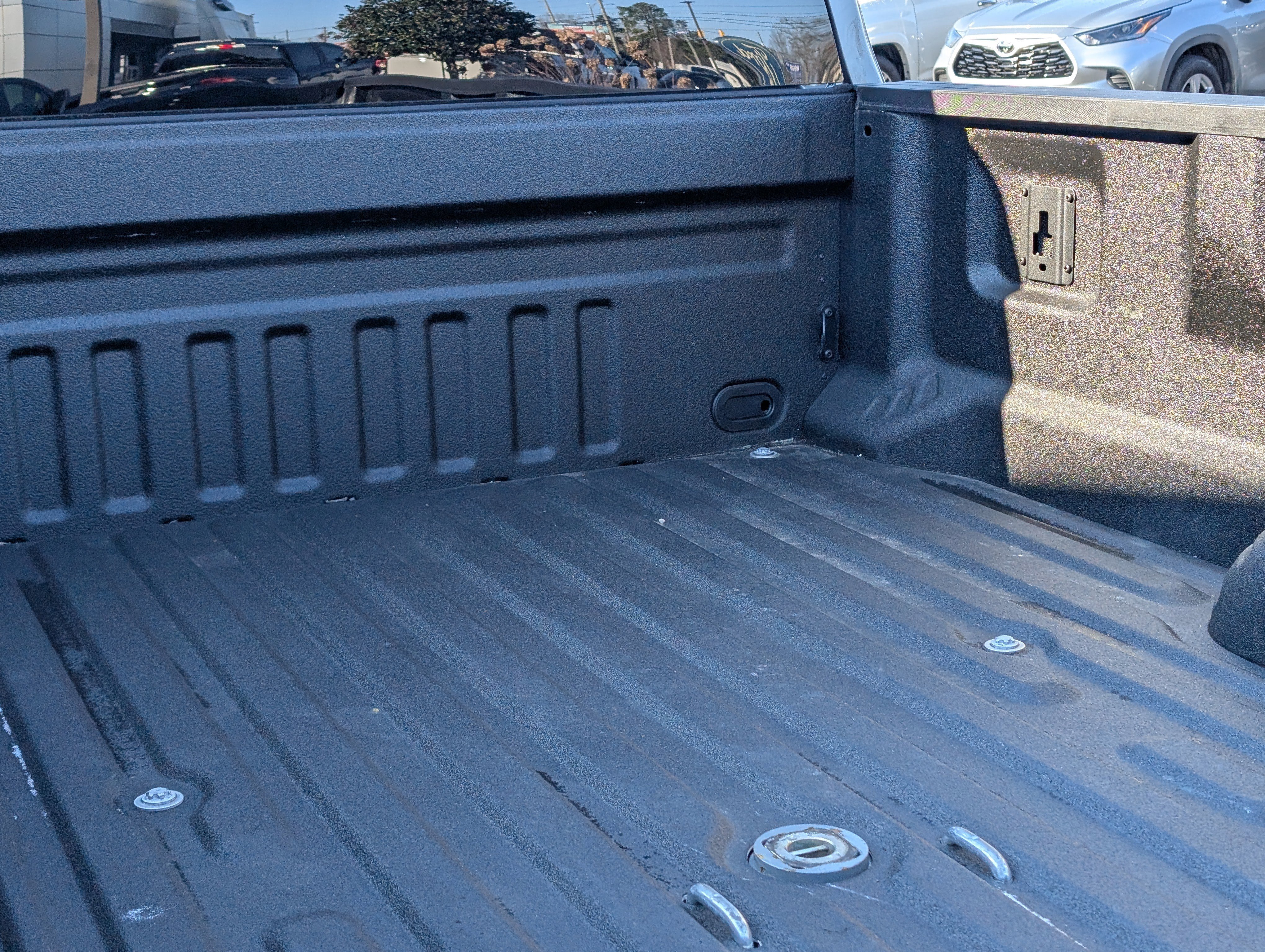 Certified 2023 Ford F350 XLT w/ 360-Degree Camera Package image 13