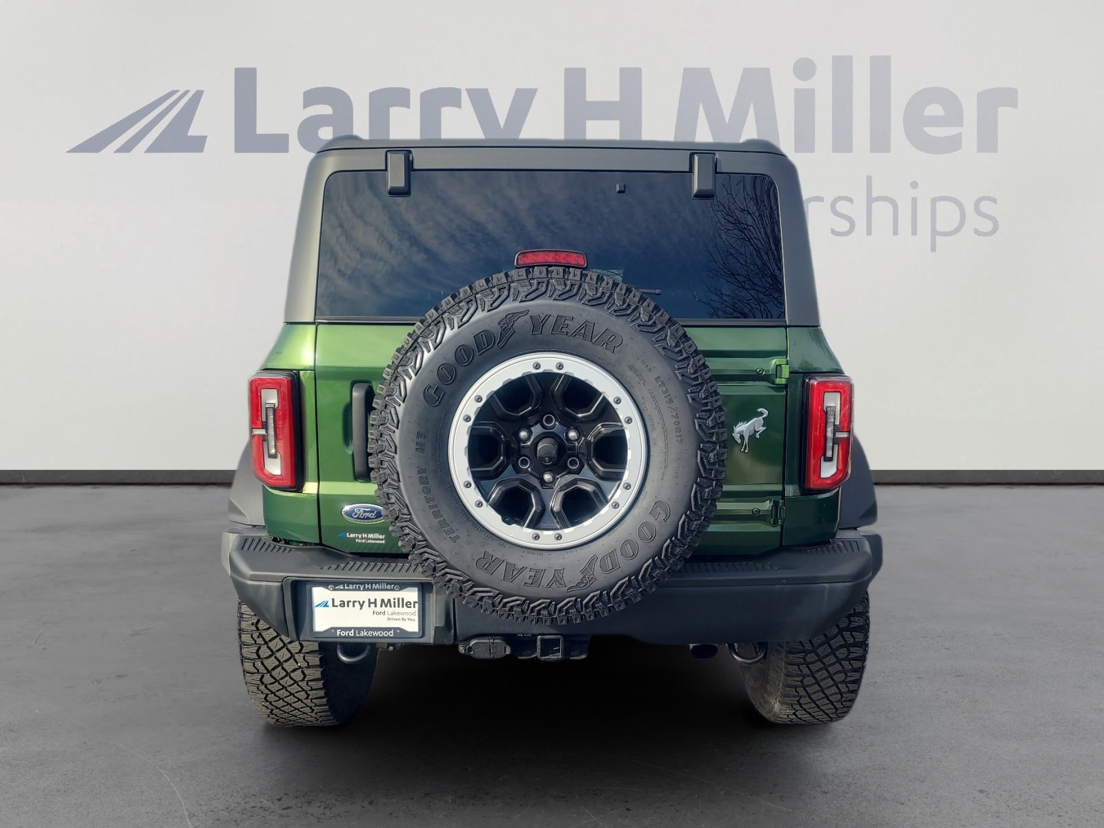 Certified 2024 Ford Bronco Badlands w/ Sasquatch Package image 4