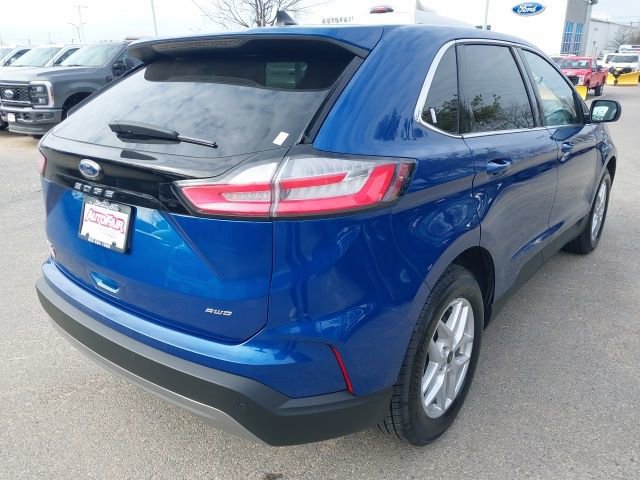 Certified 2024 Ford Edge SEL image 5