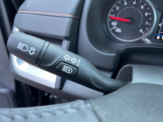 Used 2020 GMC Terrain SLE w/ Driver Convenience Package FWD image 31
