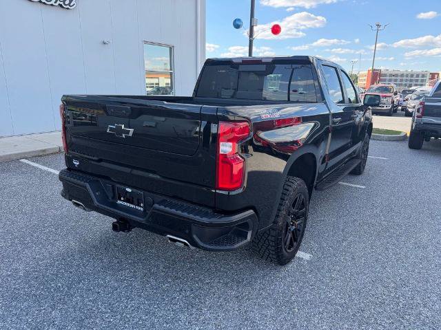Used 2025 Chevrolet Silverado 1500 LT Trail Boss w/ Convenience Package II AWD/4WD image 8