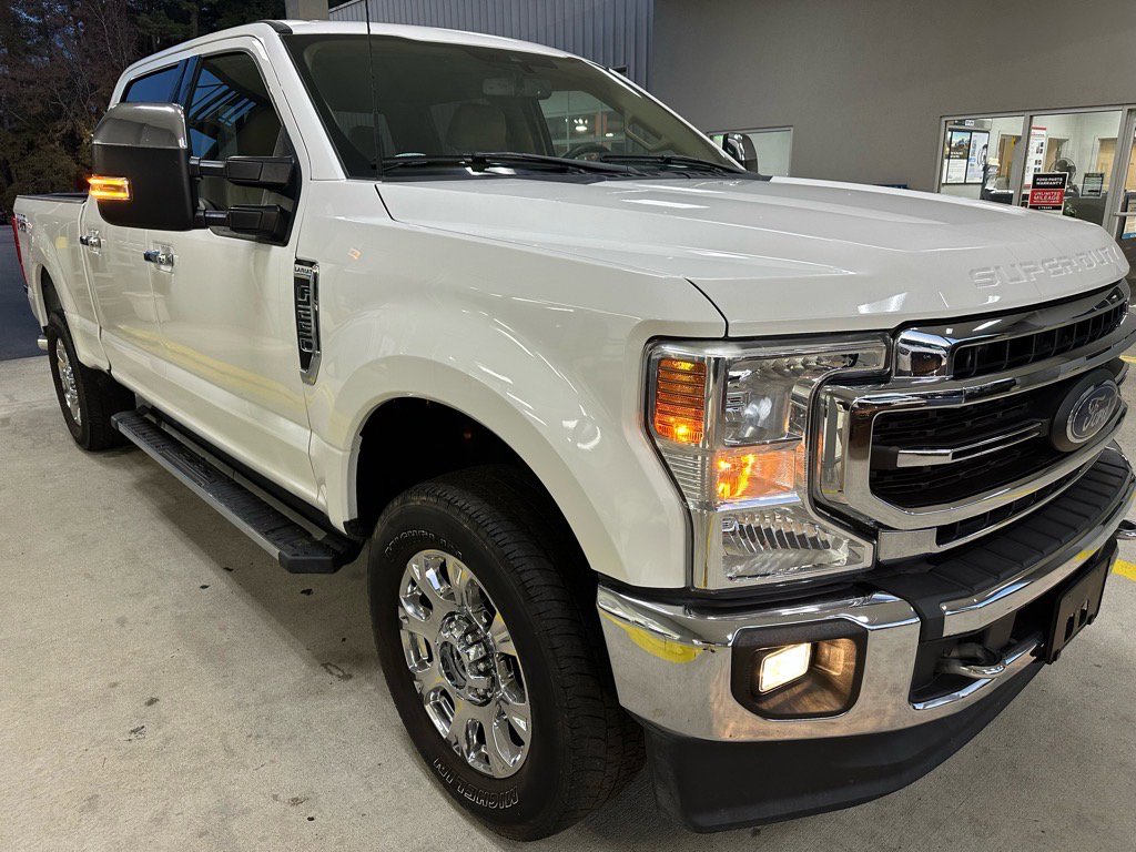 Certified 2022 Ford F250 Lariat w/ Chrome Package image 9