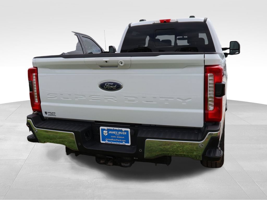 Certified 2024 Ford F250 Lariat w/ FX4 Off-Road Package AWD/4WD image 18