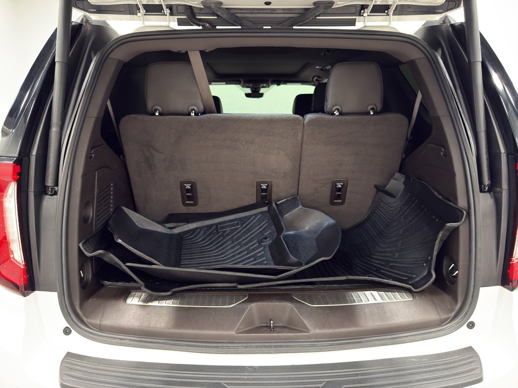 Used 2021 GMC Yukon Denali w/ Denali Premium Package image 35
