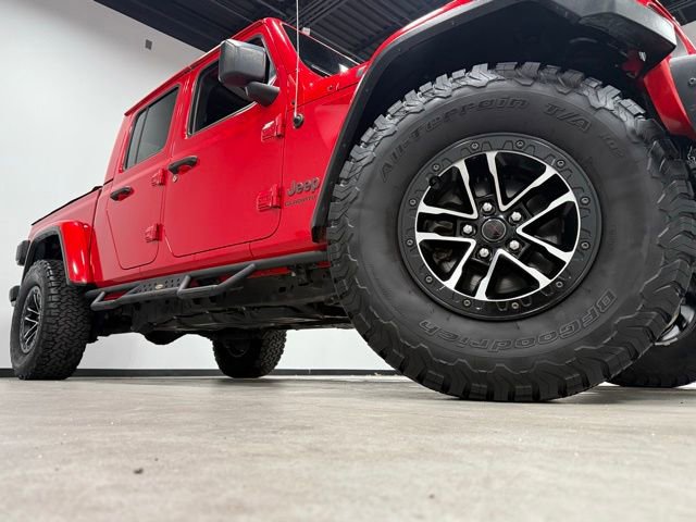 Used 2020 Jeep Gladiator Rubicon image 3
