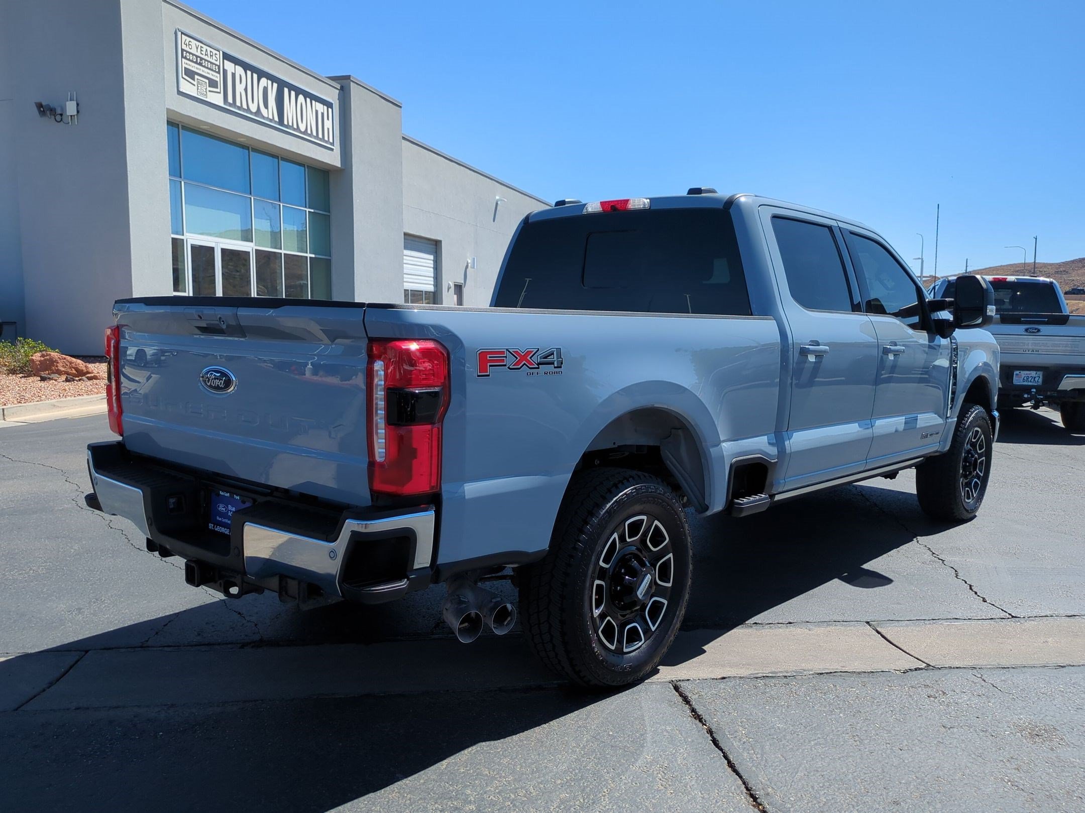 Certified 2024 Ford F350 Lariat w/ Lariat Ultimate Package AWD/4WD image 4