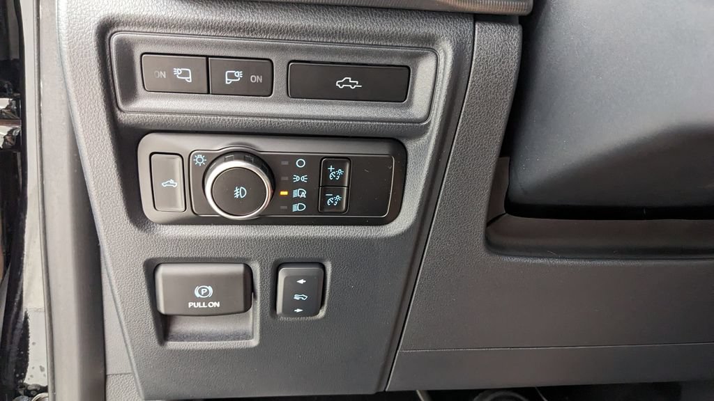 Certified 2023 Ford F150 Platinum AWD/4WD image 23