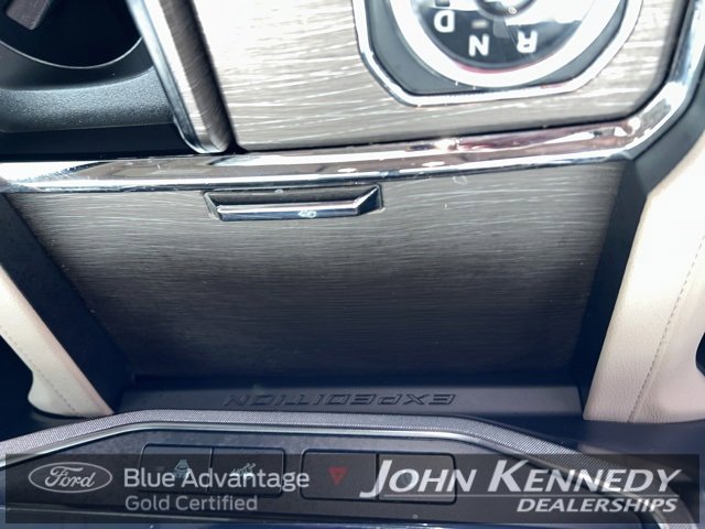 Certified 2023 Ford Expedition Limited image 29