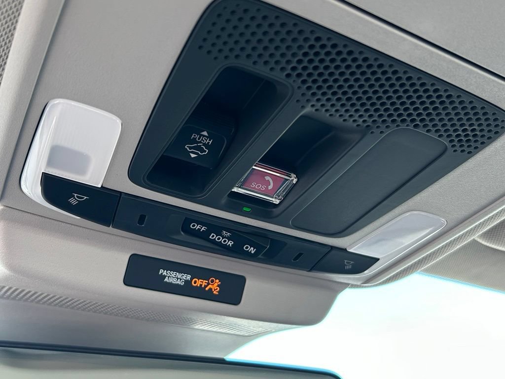 Used 2024 Honda Accord Touring image 27