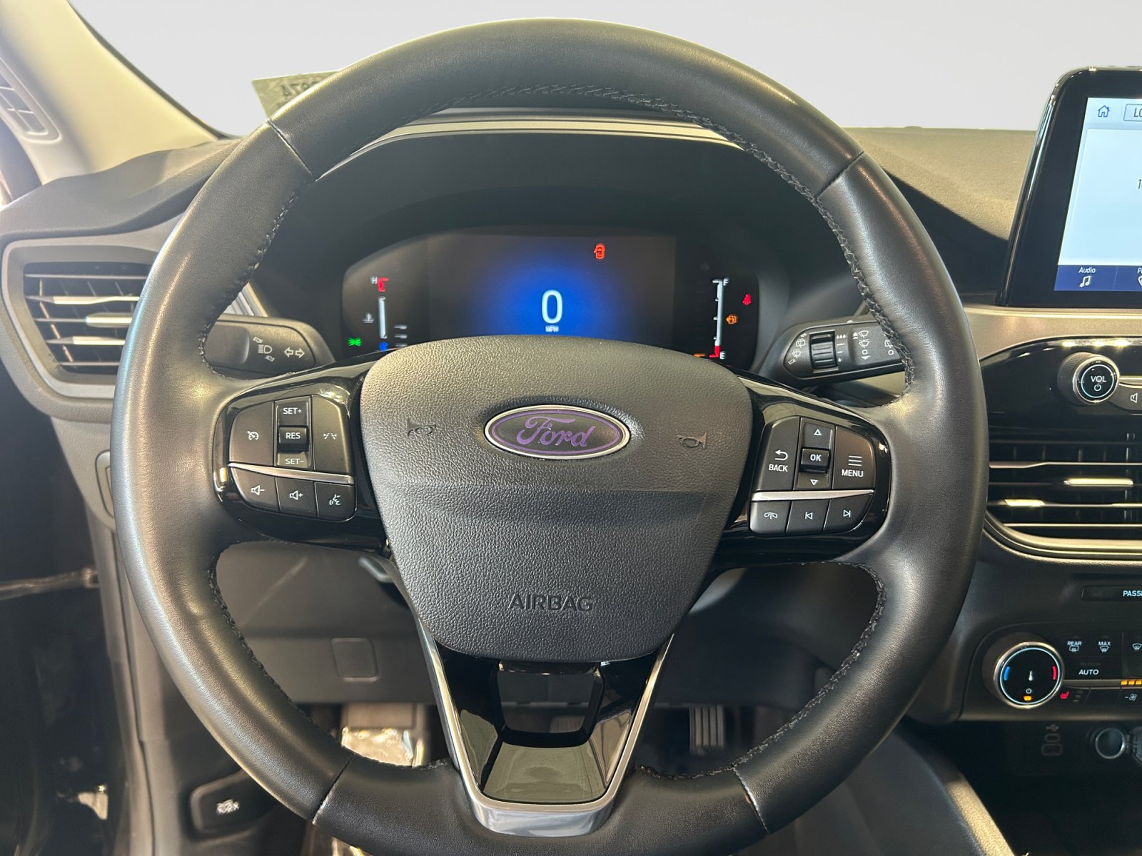 Certified 2024 Ford Escape Active AWD/4WD image 14