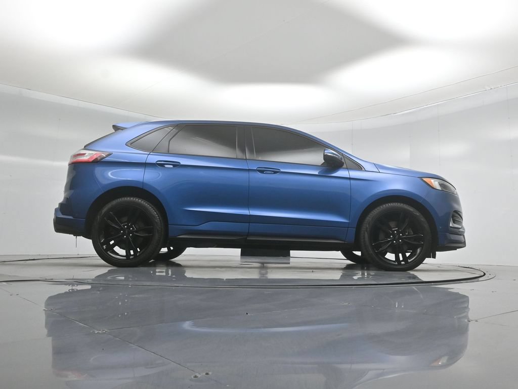 Certified 2019 Ford Edge ST w/ Equipment Group 401A AWD/4WD image 47