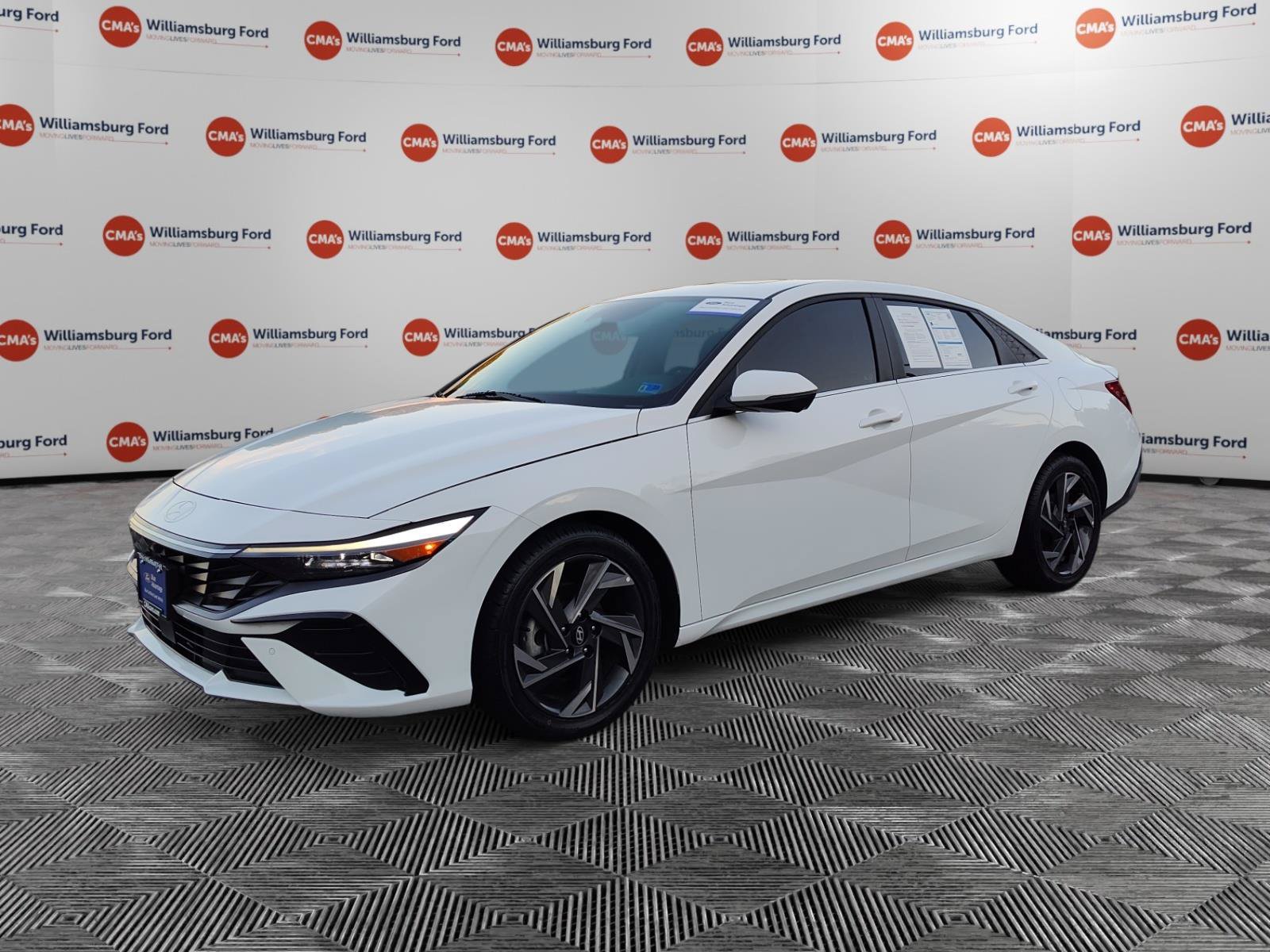 Used 2024 Hyundai Elantra Limited