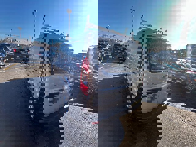 Certified 2022 Ford Transit Connect XL image 3