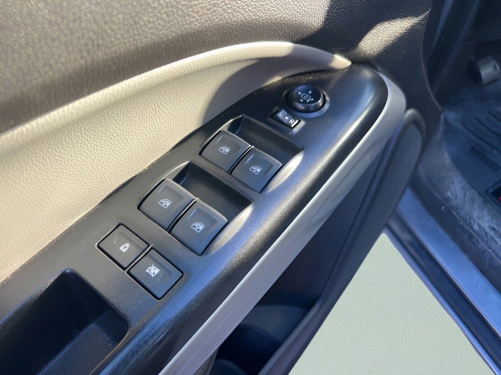 Used 2018 Chevrolet Colorado LT w/ LT Convenience Package image 22