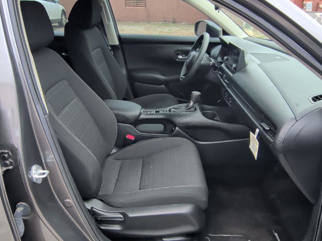 Used 2025 Honda HR-V LX image 18