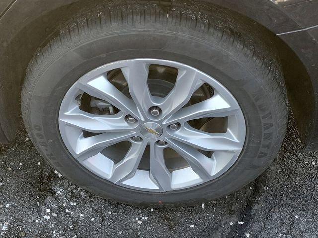 Used 2023 Chevrolet Malibu LT image 31