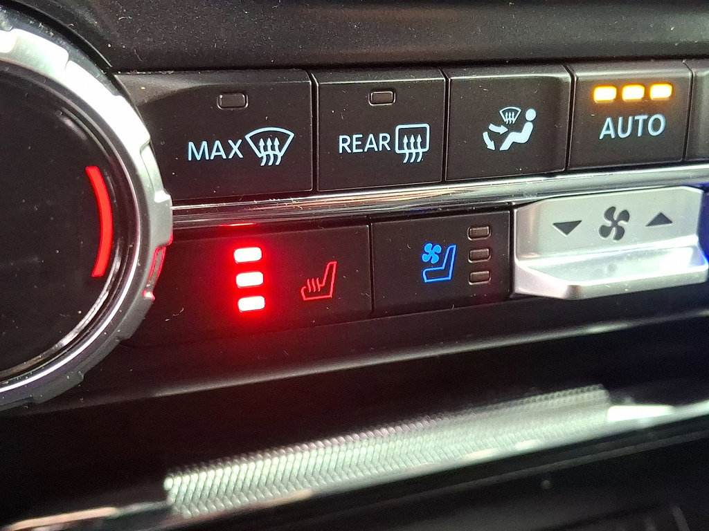 Certified 2023 Ford F150 Platinum image 24