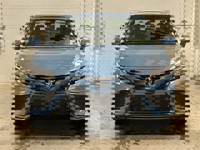 Used 2023 Toyota Camry SE image 26