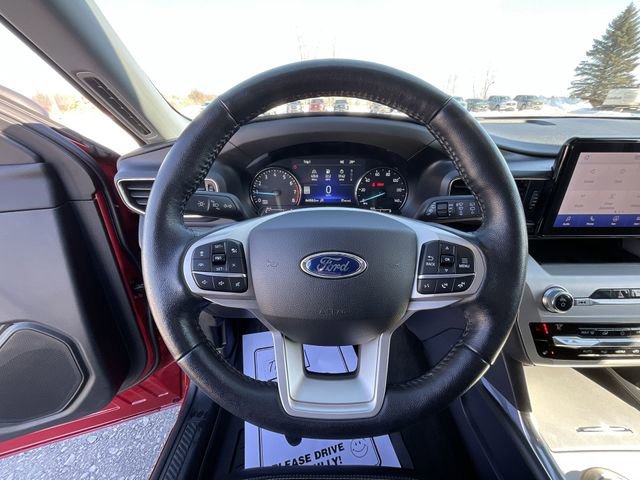 Certified 2021 Ford Explorer XLT w/ Equipment Group 202A AWD/4WD image 15