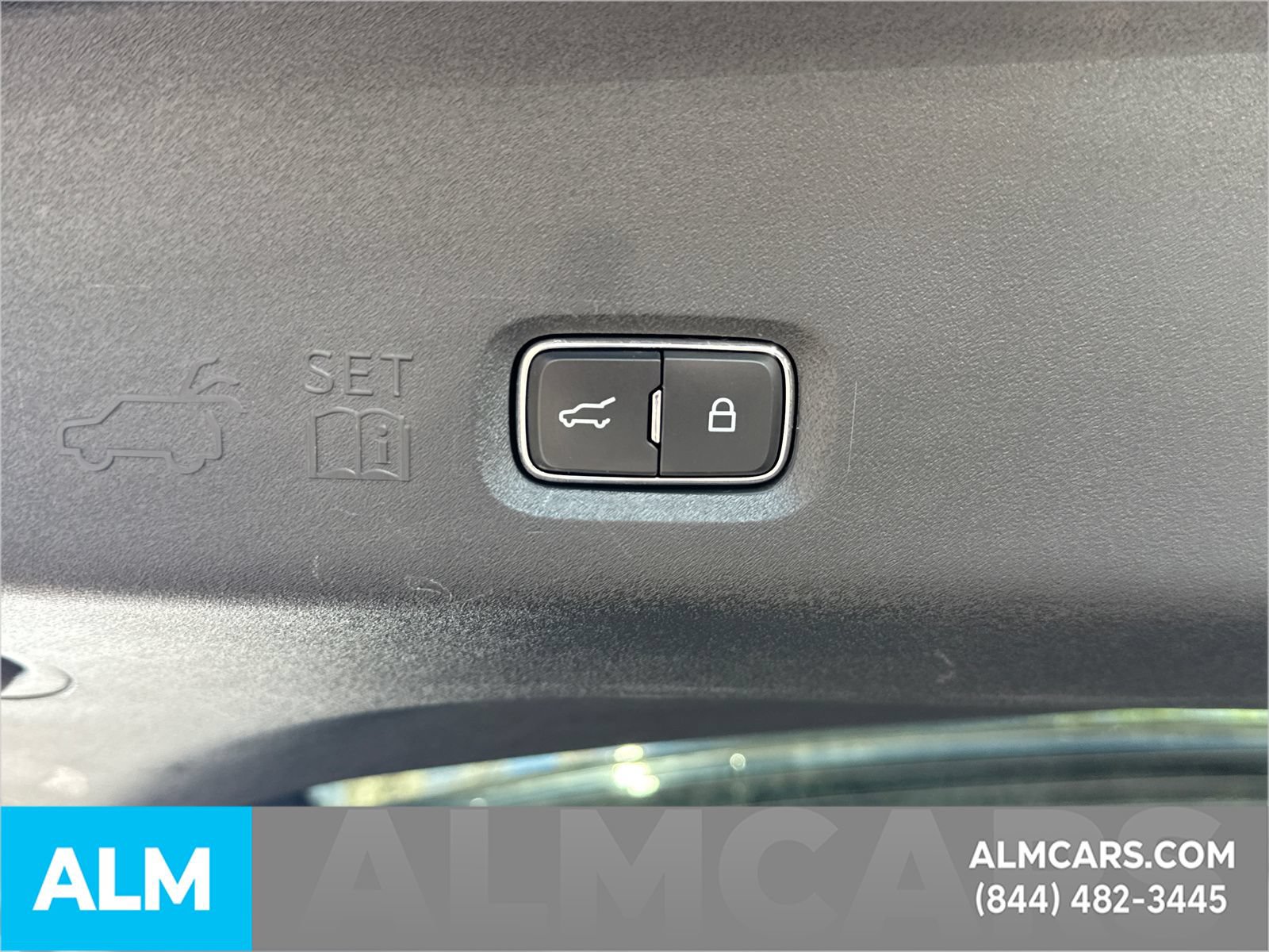 Certified 2025 Ford Expedition Active AWD/4WD image 24