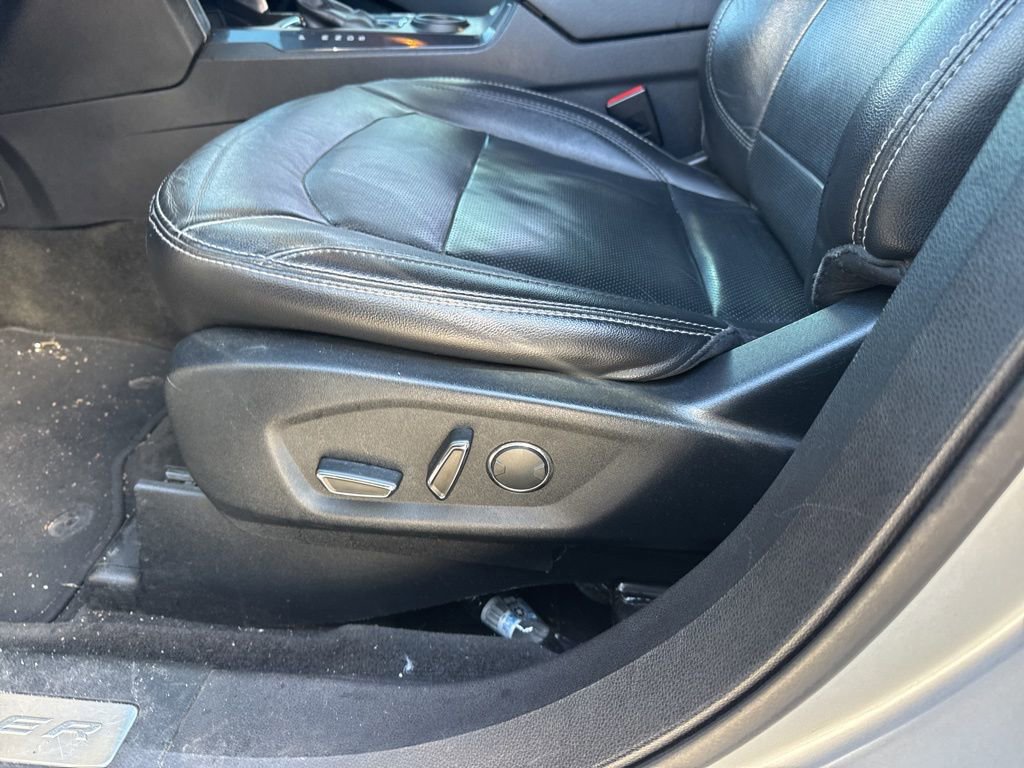 Certified 2018 Ford Explorer Limited image 13