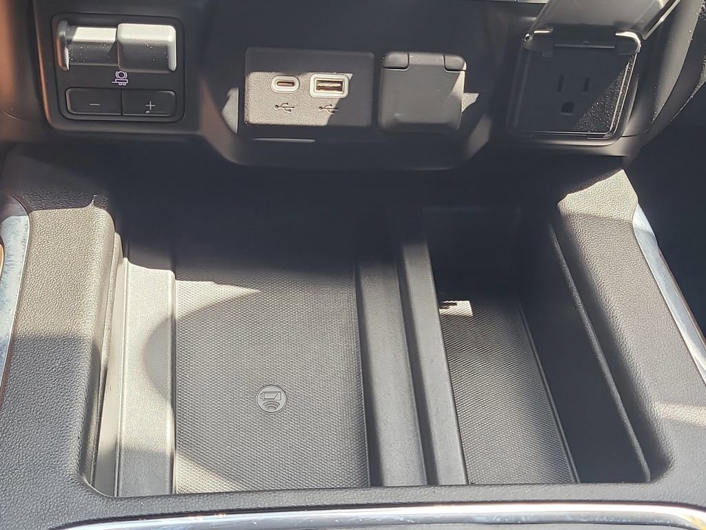 Used 2020 GMC Sierra 1500 SLT w/ SLT Premium Plus Package image 26