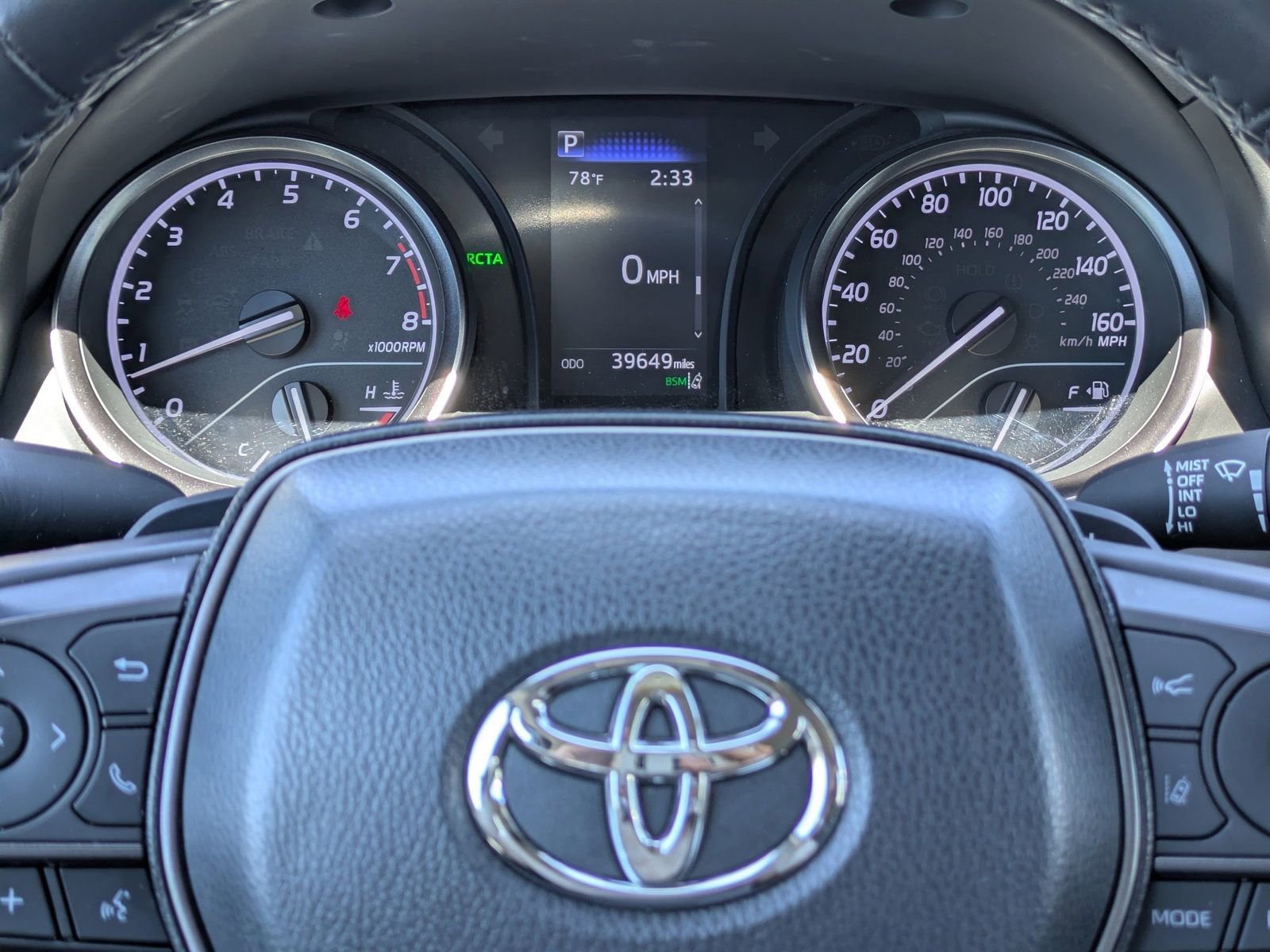 Used 2024 Toyota Camry SE w/ Convenience Package FWD image 14