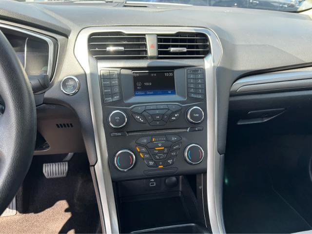 Certified 2018 Ford Fusion S FWD image 18