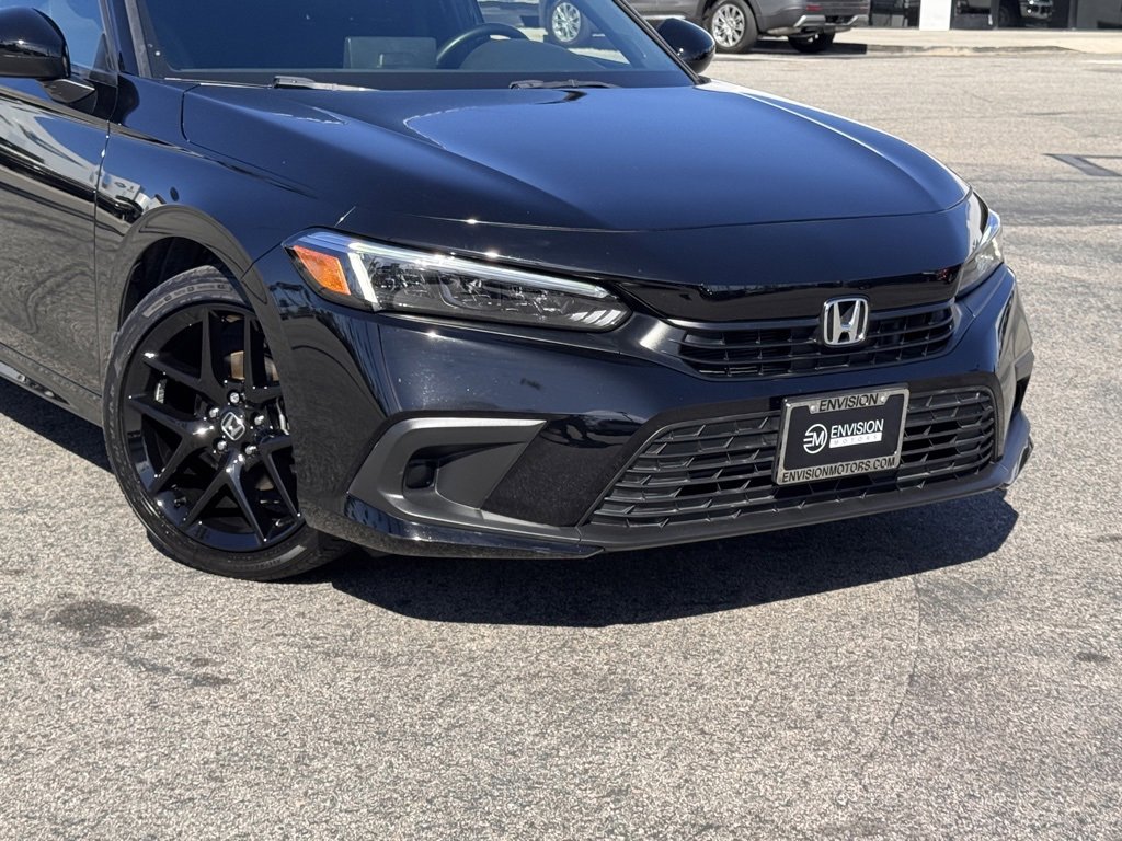 Used 2023 Honda Civic Sport image 3