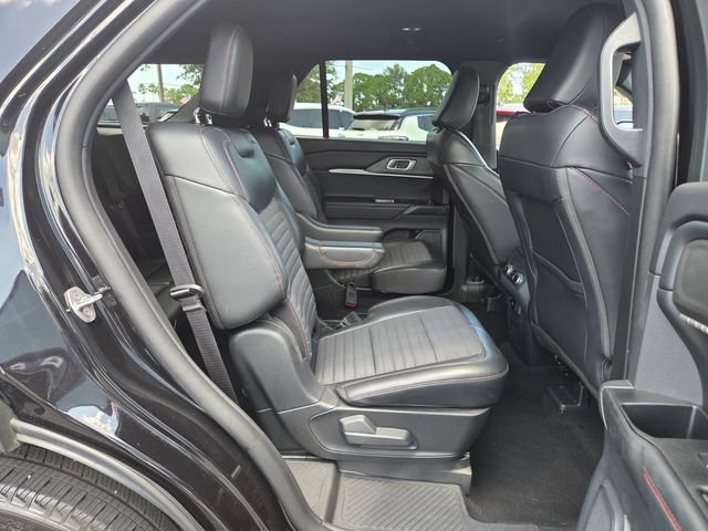 Certified 2025 Ford Explorer ST-Line AWD/4WD image 15