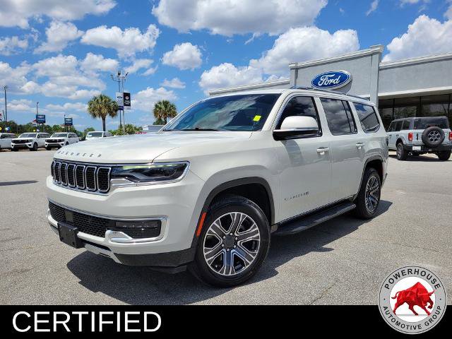 Used 2022 Jeep Wagoneer Series III w/ Rear Seat Video Group 1 AWD/4WD image 1