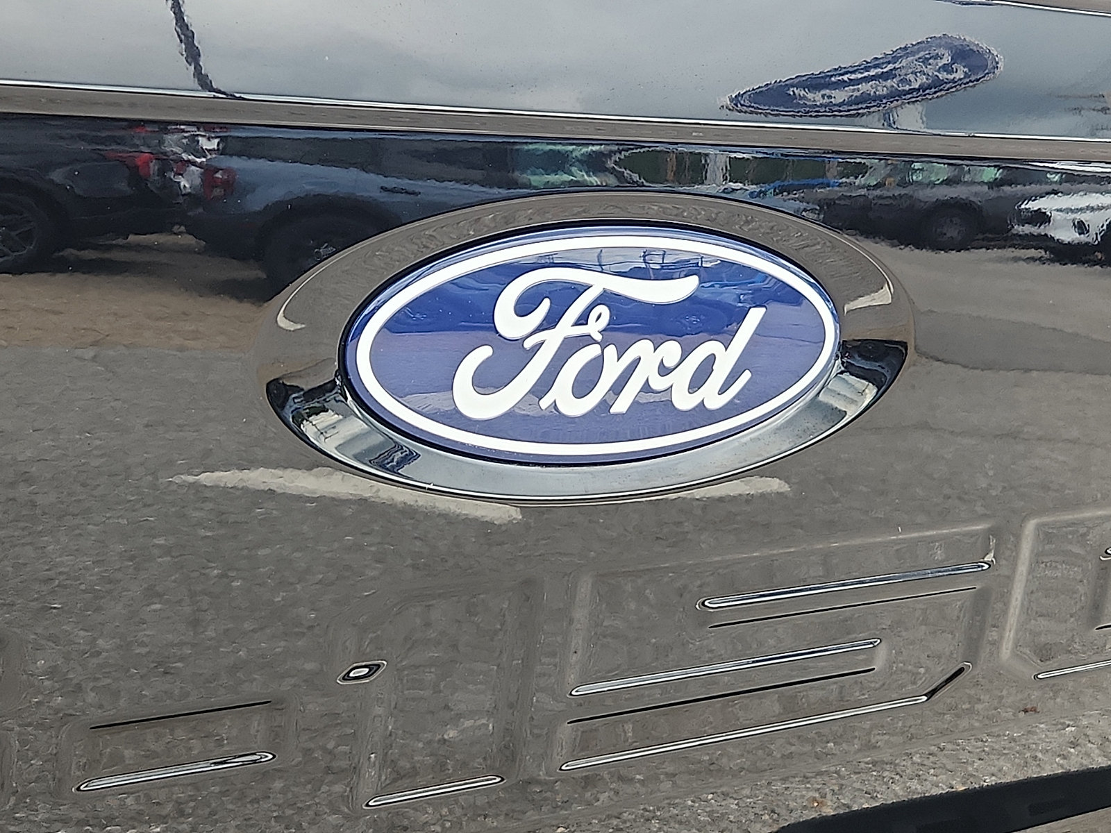 Certified 2025 Ford F150 Lightning XLT AWD/4WD image 29
