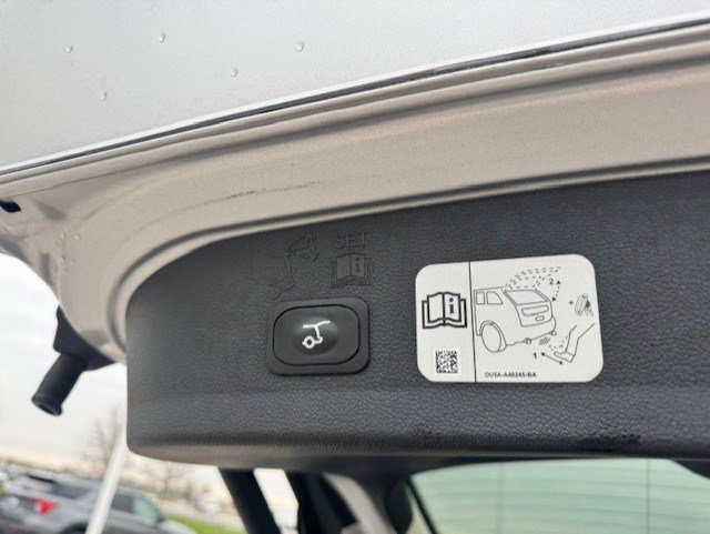 Certified 2019 Ford Escape Titanium image 29