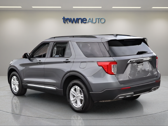 Certified 2023 Ford Explorer XLT w/ Equipment Group 202A AWD/4WD image 5