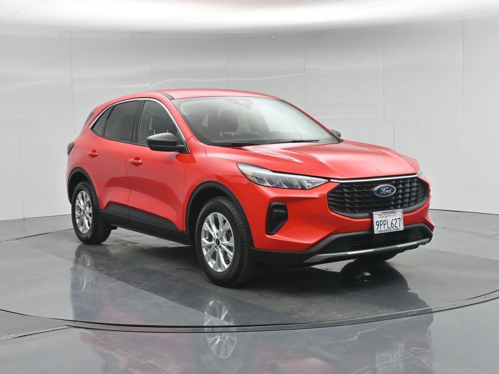 Certified 2024 Ford Escape Active image 6