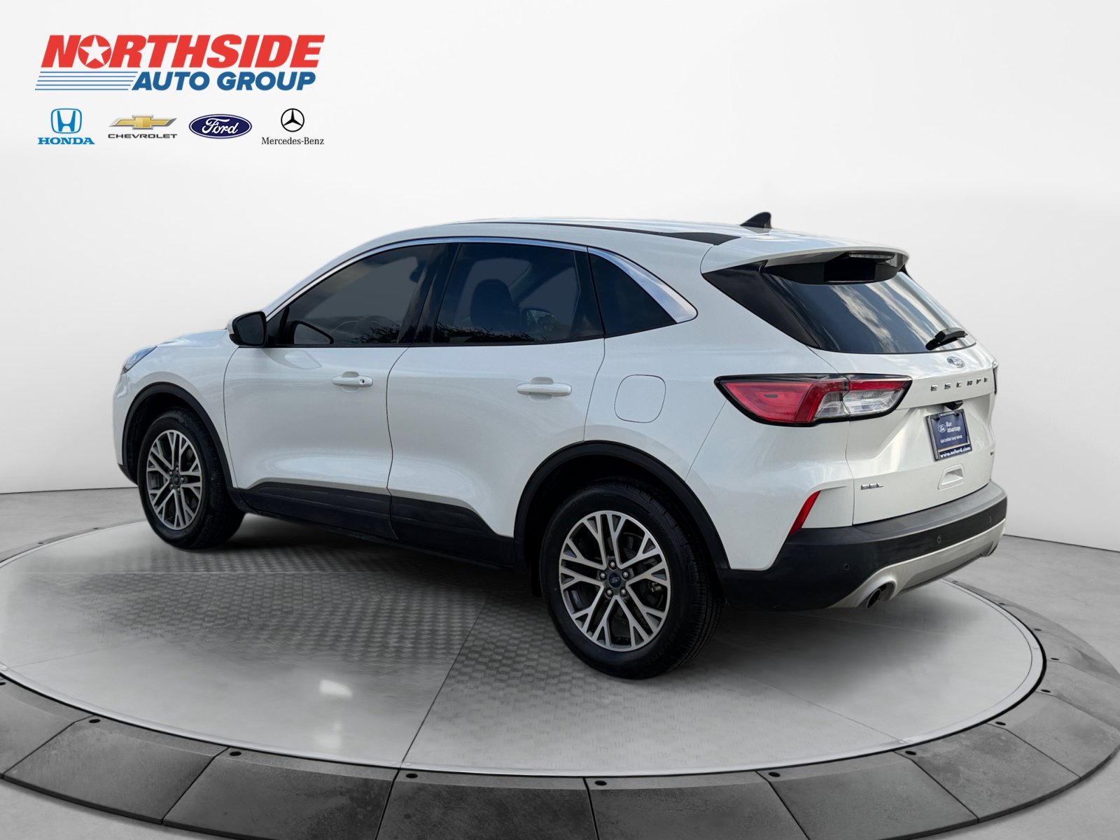Certified 2022 Ford Escape SEL AWD/4WD image 5