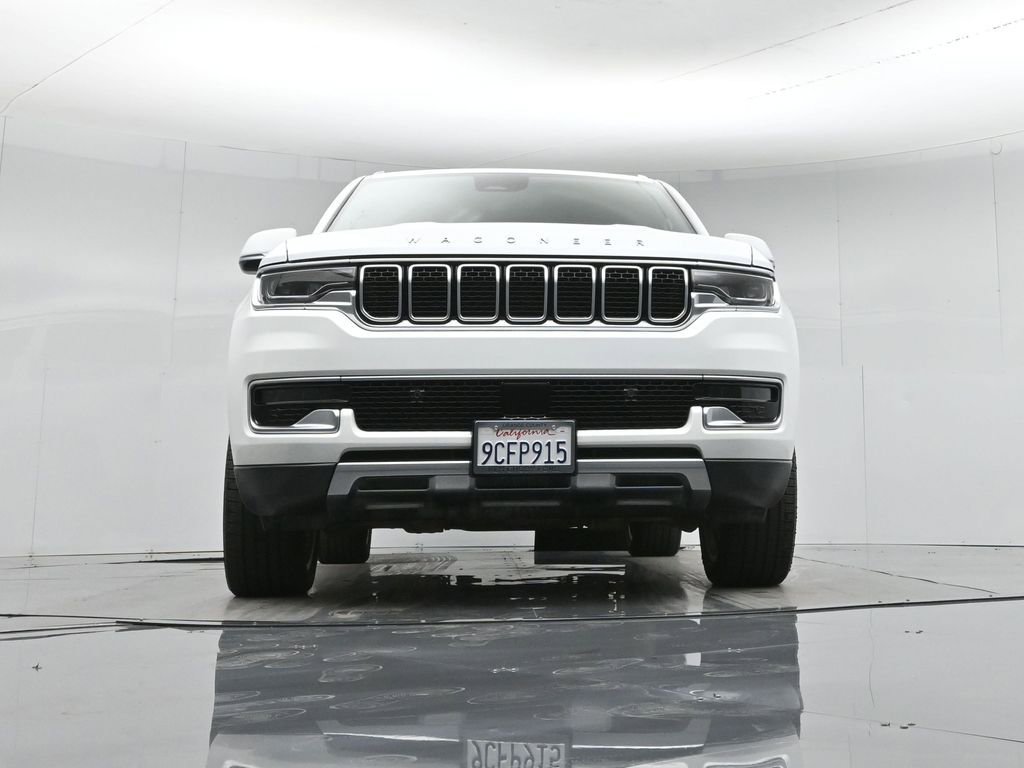 Used 2022 Jeep Wagoneer Series III w/ Premium Group I image 55